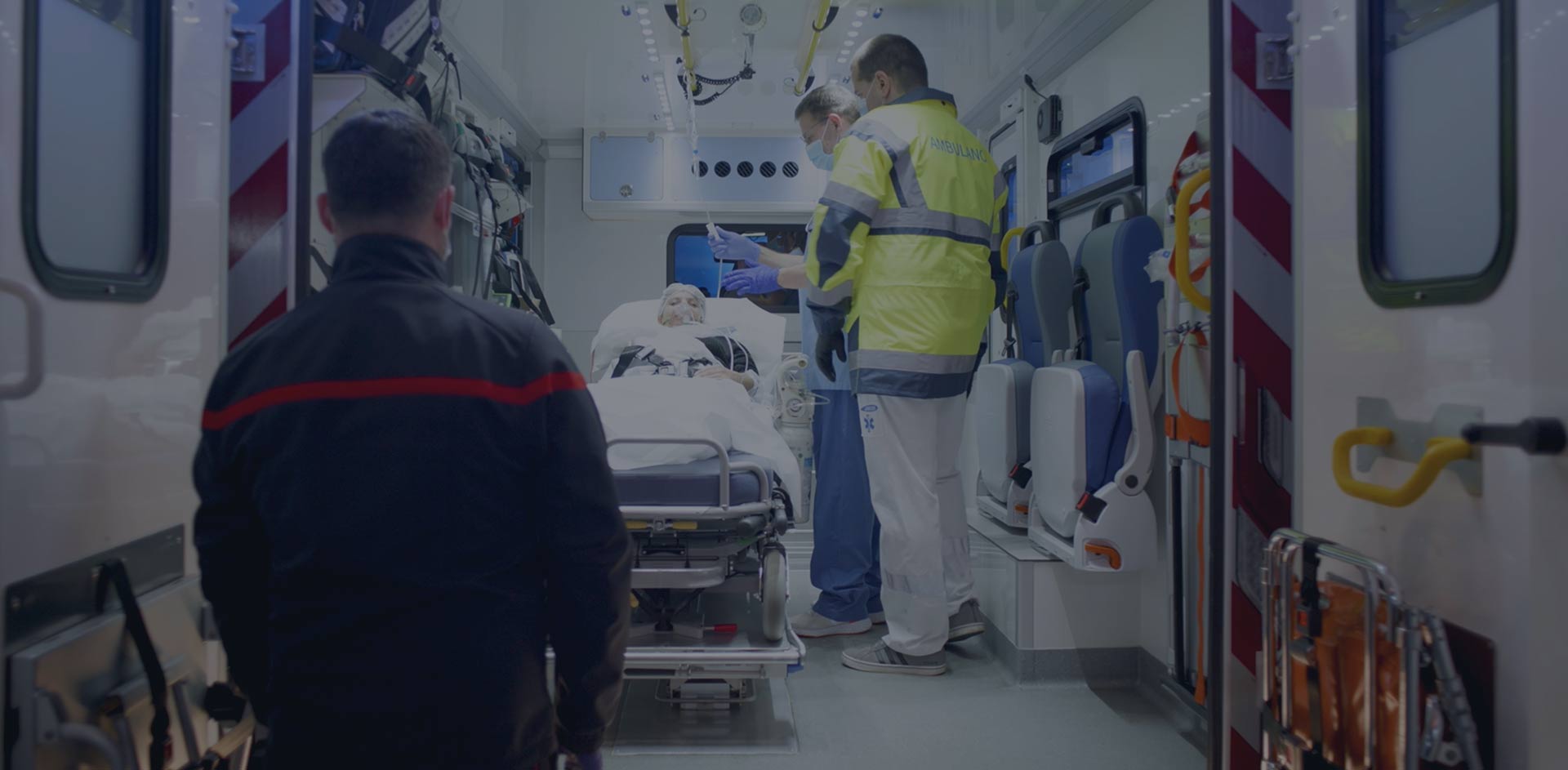 Ambulance : transfert paramédicalisé inter hospitalier Lyon / Rhône-Alpes.