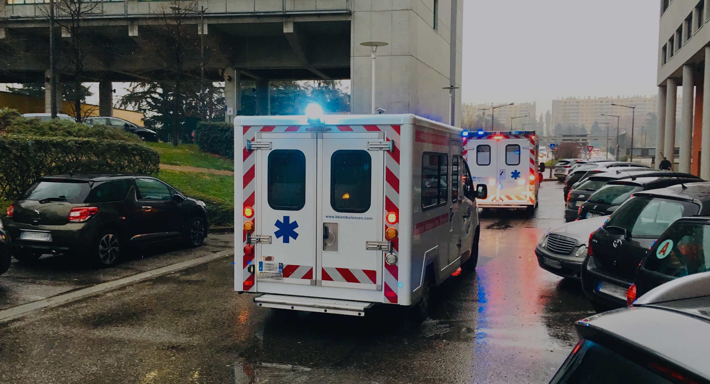 Transport sanitaire médicalisé, Dokever Ambulance Lyon, Rhône-Alpes