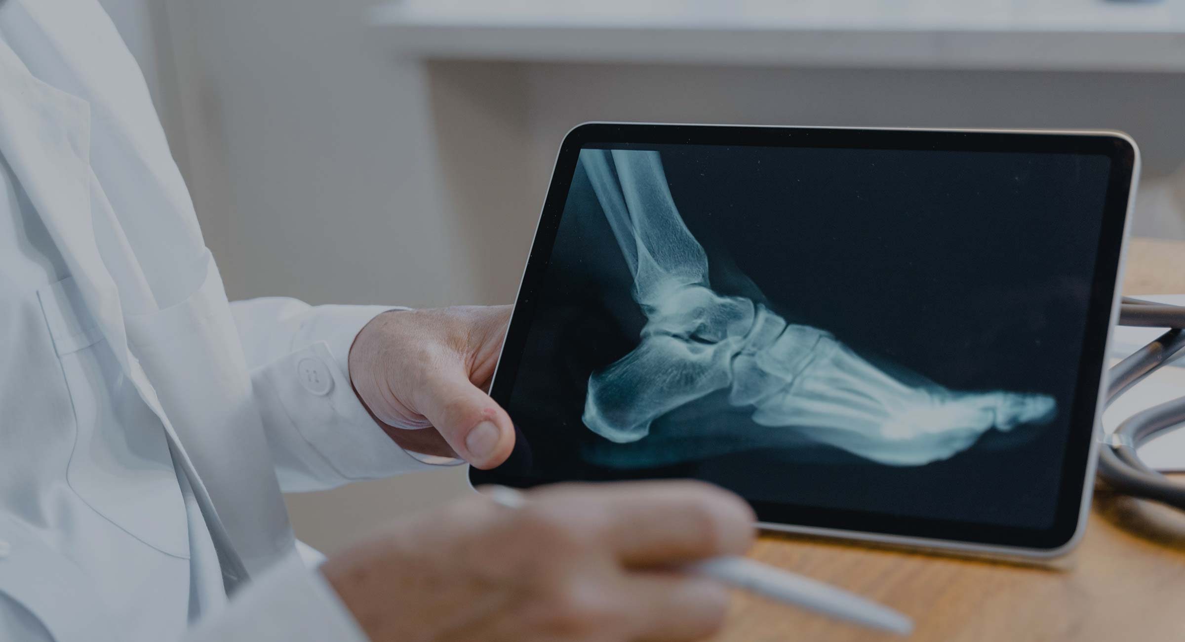 Radiologie mobile : service de radio mobile (urgence, groupe), Lyon, Rhône-Alpes.