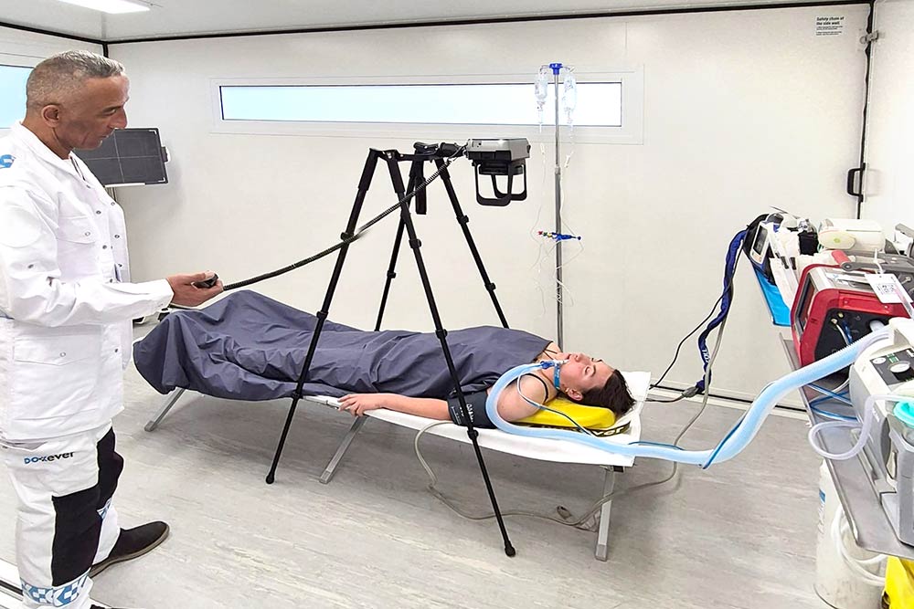 Radiologie mobile : service de radio mobile (urgence, groupe), Lyon, Rhône-Alpes.